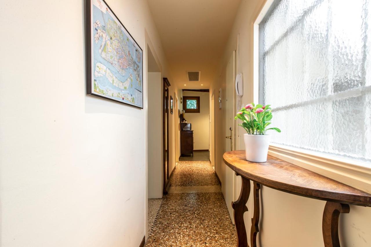Riva De Biasio Charming Apartment Venedik Dış mekan fotoğraf